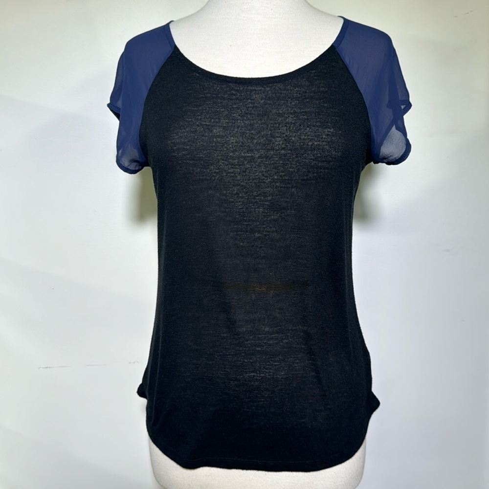American Eagle Outfitters Woman’s Top Size M
